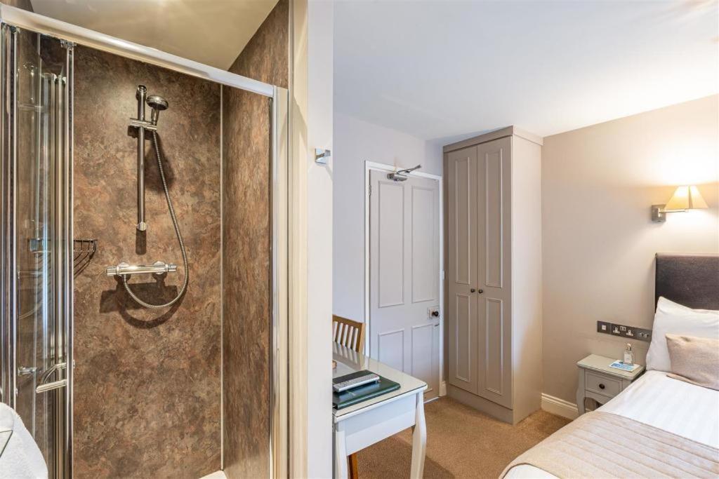 The Brantwood Hotel Penrith Bagian luar foto