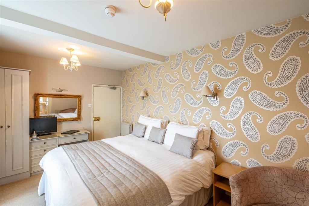 The Brantwood Hotel Penrith Bagian luar foto